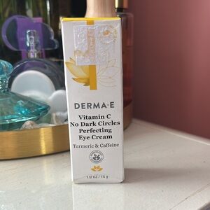 DERMA•E * Vitamin C NO DARK CIRCLES Eye Cream